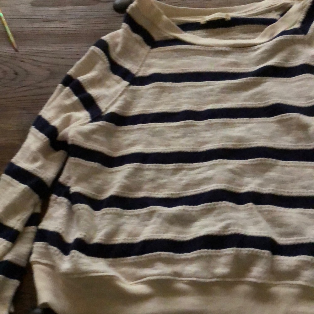 Sweater never worn